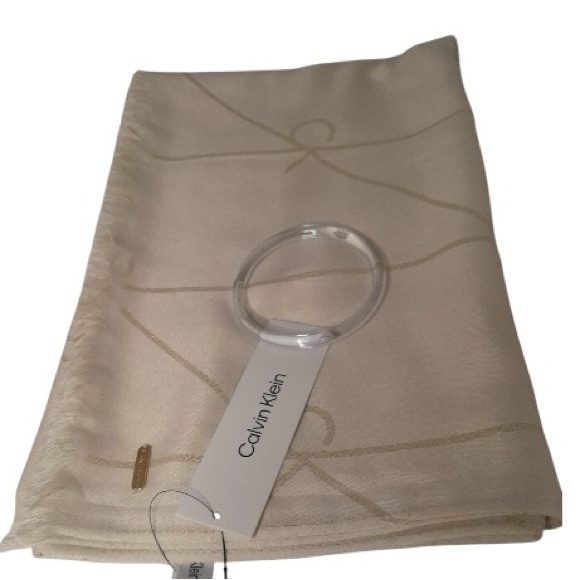 Calvin Klein Diagonal Metallic CK Logo Cream Scarf Wrap - Picture 2 of 8